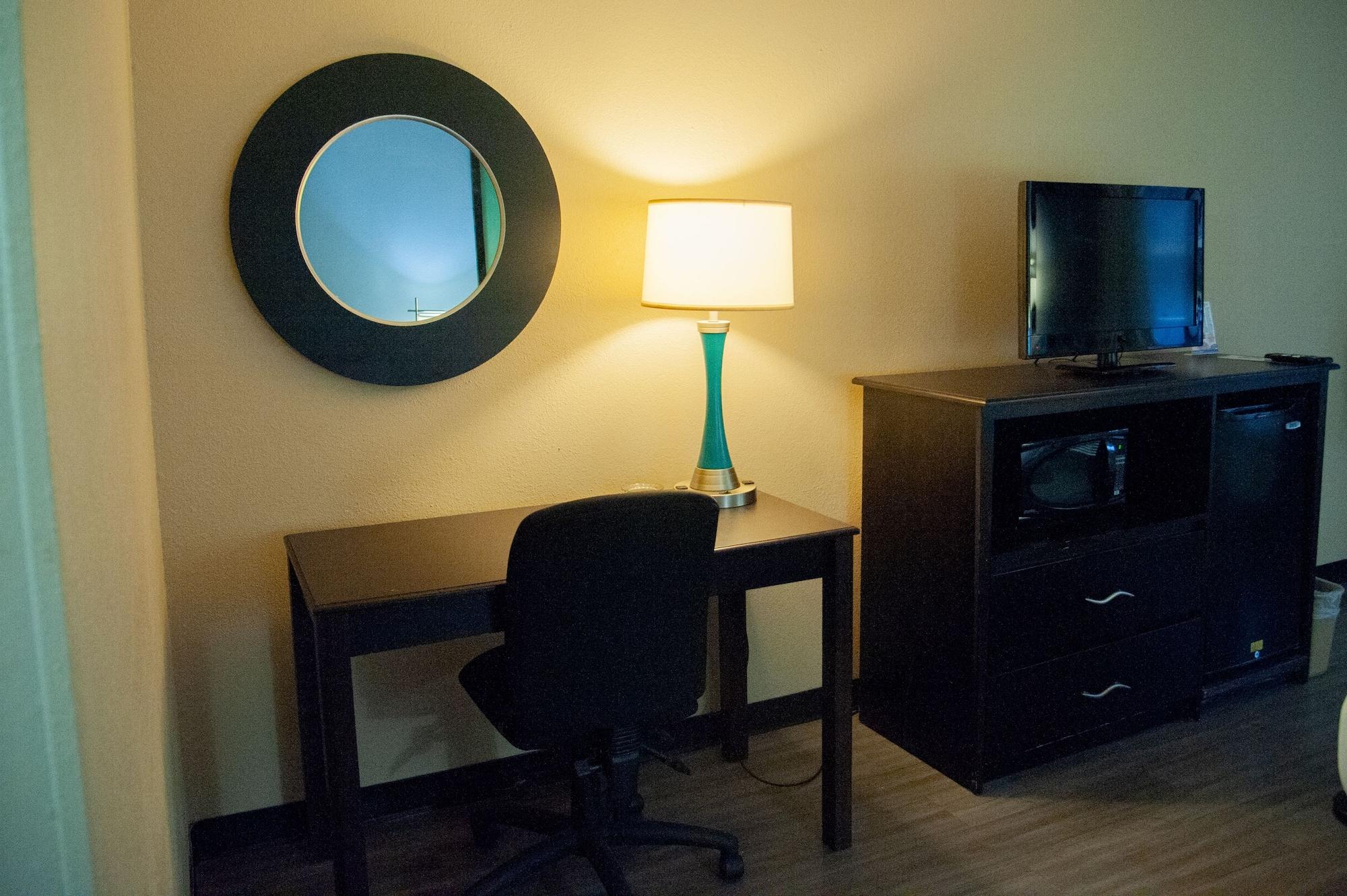 ซูเปอร์ 8 บาย วินด์แฮม เครสต์วิว Hotel เครสต์วิลล์ ภายนอก รูปภาพ