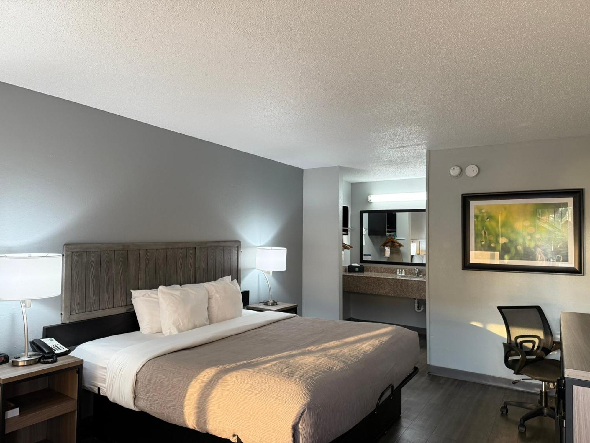 ซูเปอร์ 8 บาย วินด์แฮม เครสต์วิว Hotel เครสต์วิลล์ ภายนอก รูปภาพ
